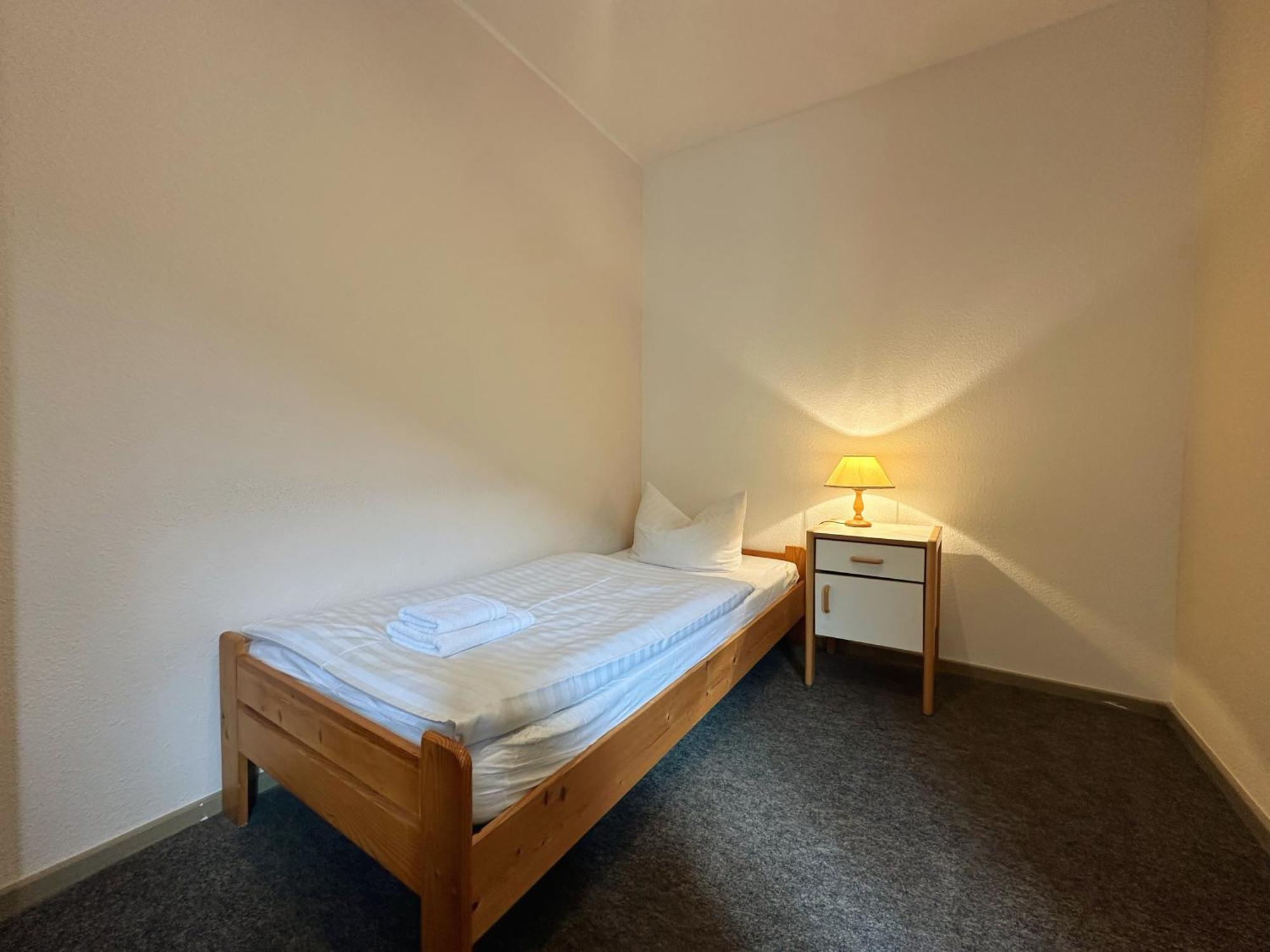 Hotel Am Laerchenberg I Fruehstueck, Wlan, Parkplatz Schirgiswalde-Kirschau Exterior foto